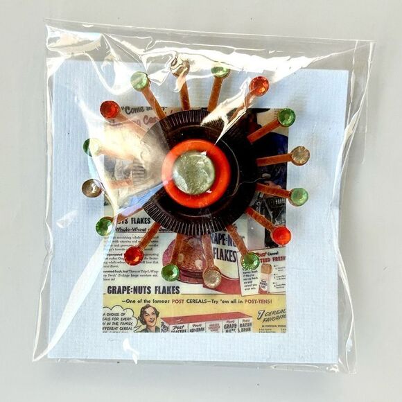 Upcycled Atomic Starburst Refrigerator Magnet Buttons Rhinestones - Picture 4 of 4